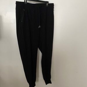 Adrienne Vittadini black XL joggers
